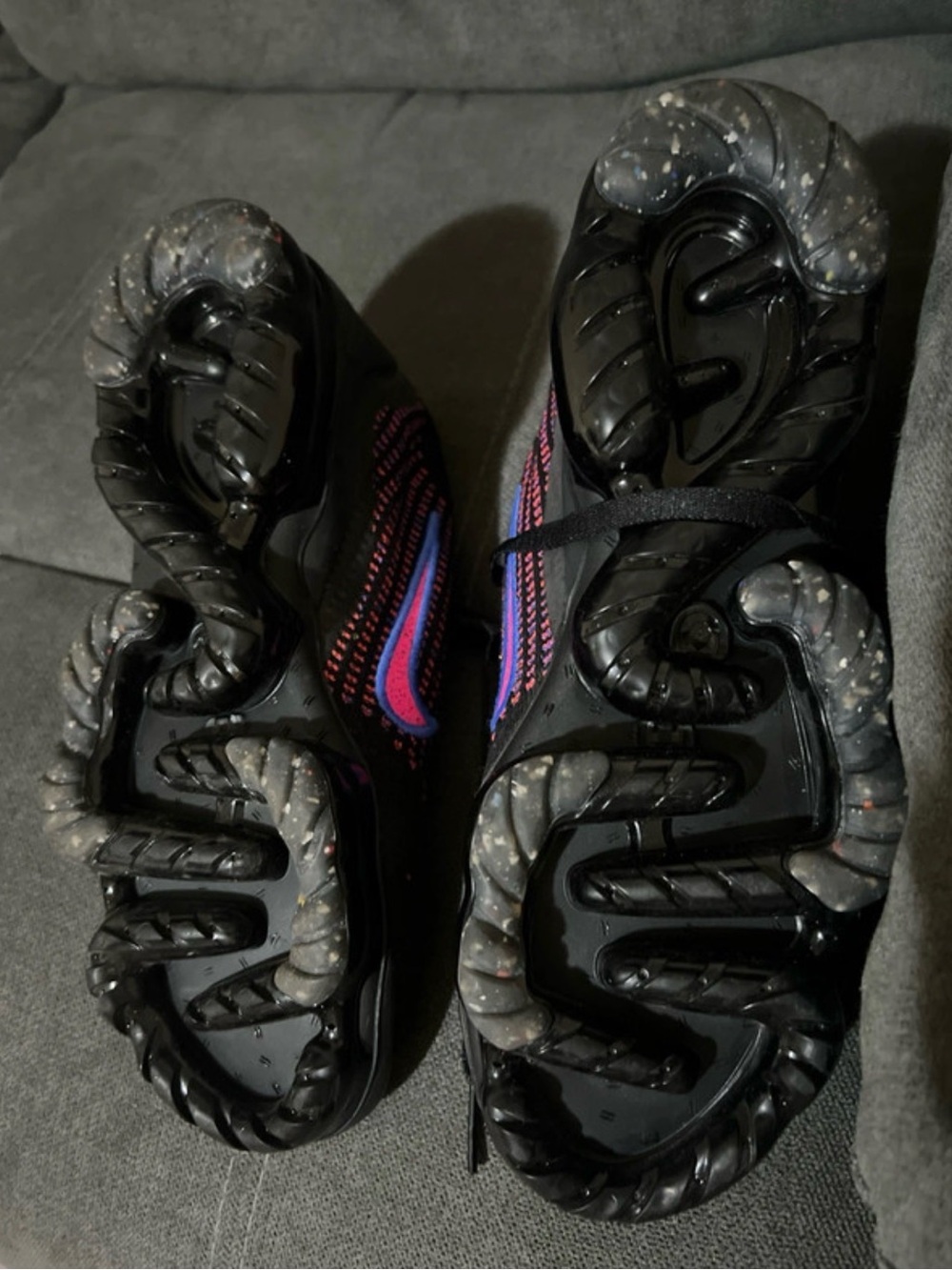 Nike - Picture 4 of 5